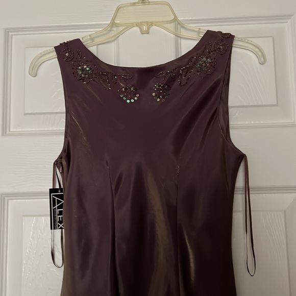Alex Evenings long dress - Picture 4 of 10